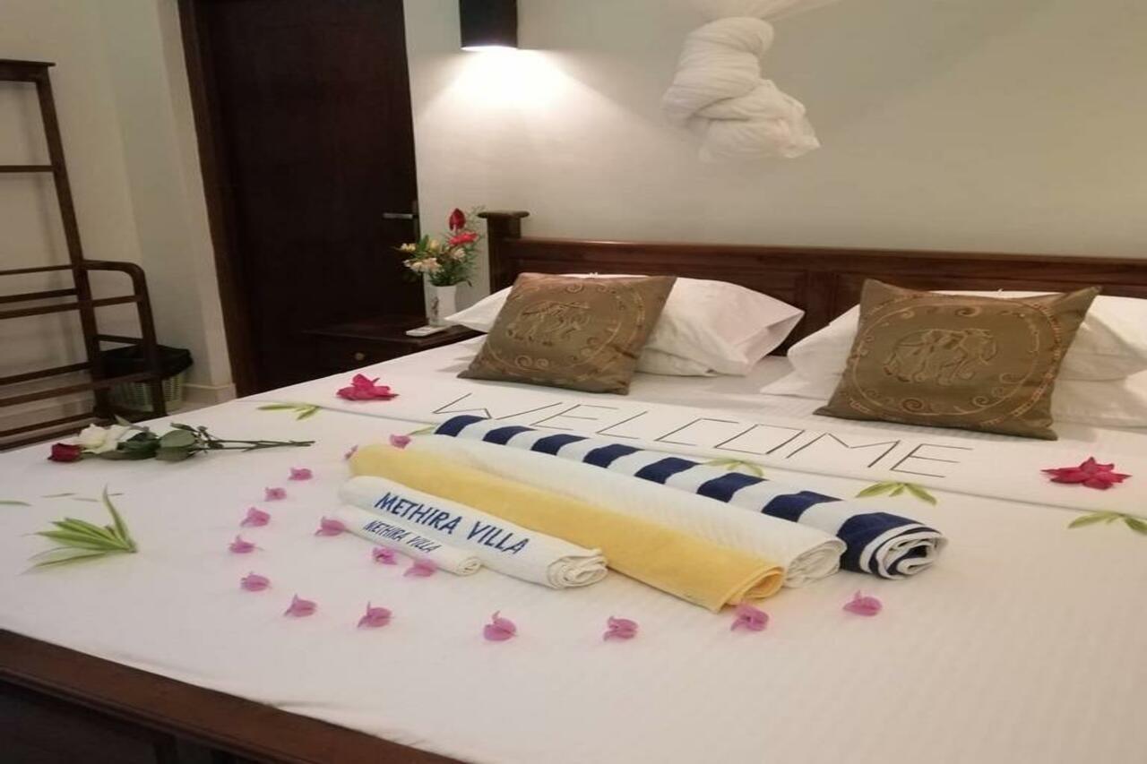 Methira Villa Aluthgama Extérieur photo