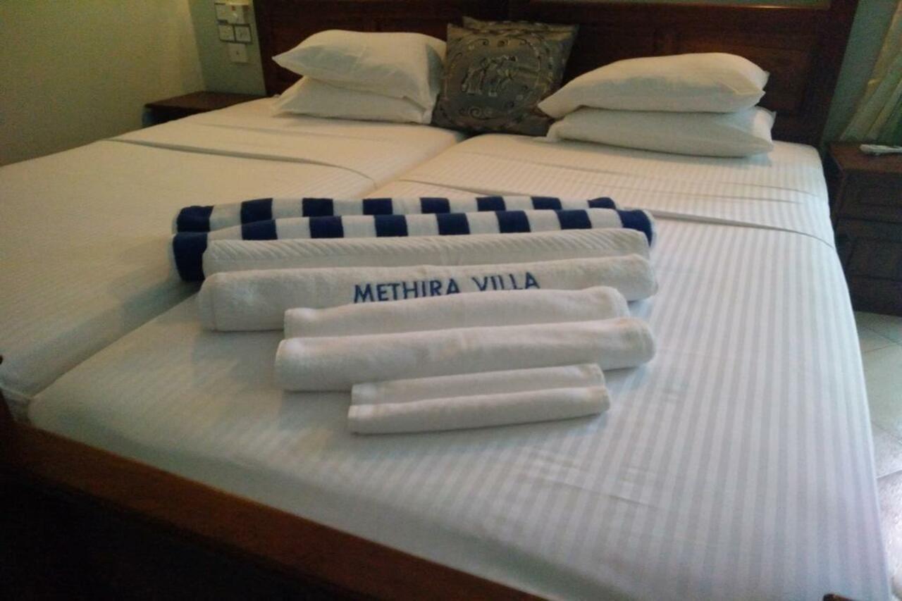 Methira Villa Aluthgama Extérieur photo