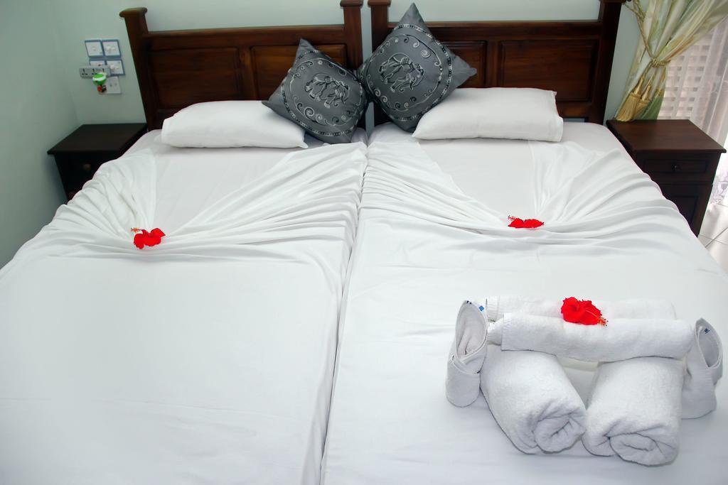 Methira Villa Aluthgama Chambre photo