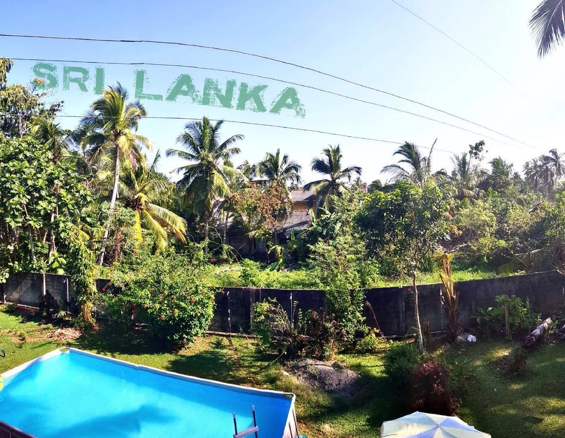 Methira Villa Aluthgama Extérieur photo